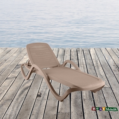 ������� ��������� ������ (Cleopatra Rattan) �����